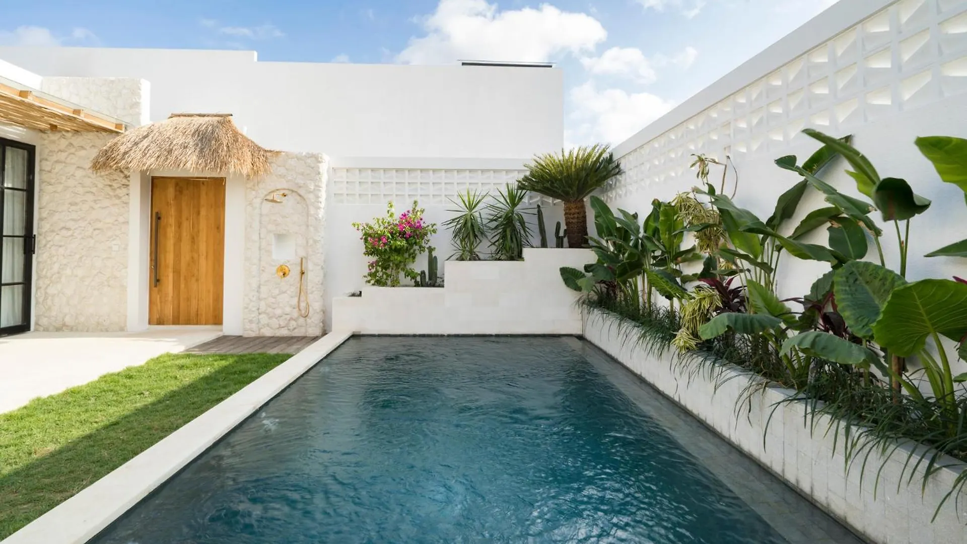 Villa Laut Impian - Uluwatu By Yolla Hospitality 0*, Uluwatu (Bali)